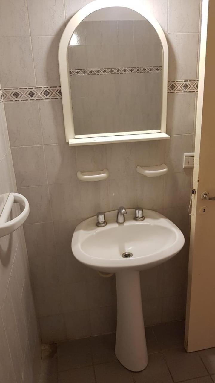 Chrome Hotel Рио-Куарто Экстерьер фото